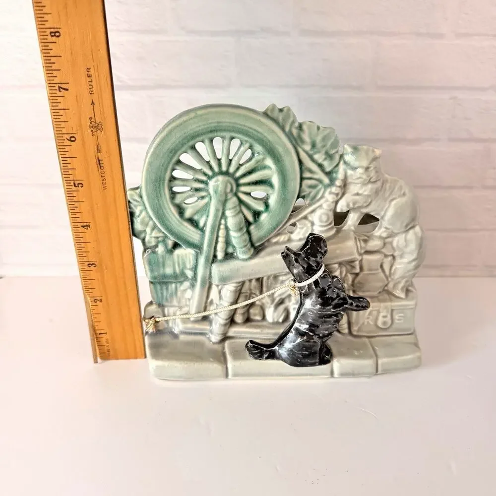 Vintage McCoy Green Spinning Wheel Planter Scottie Dog w/String USA 1950'sm
